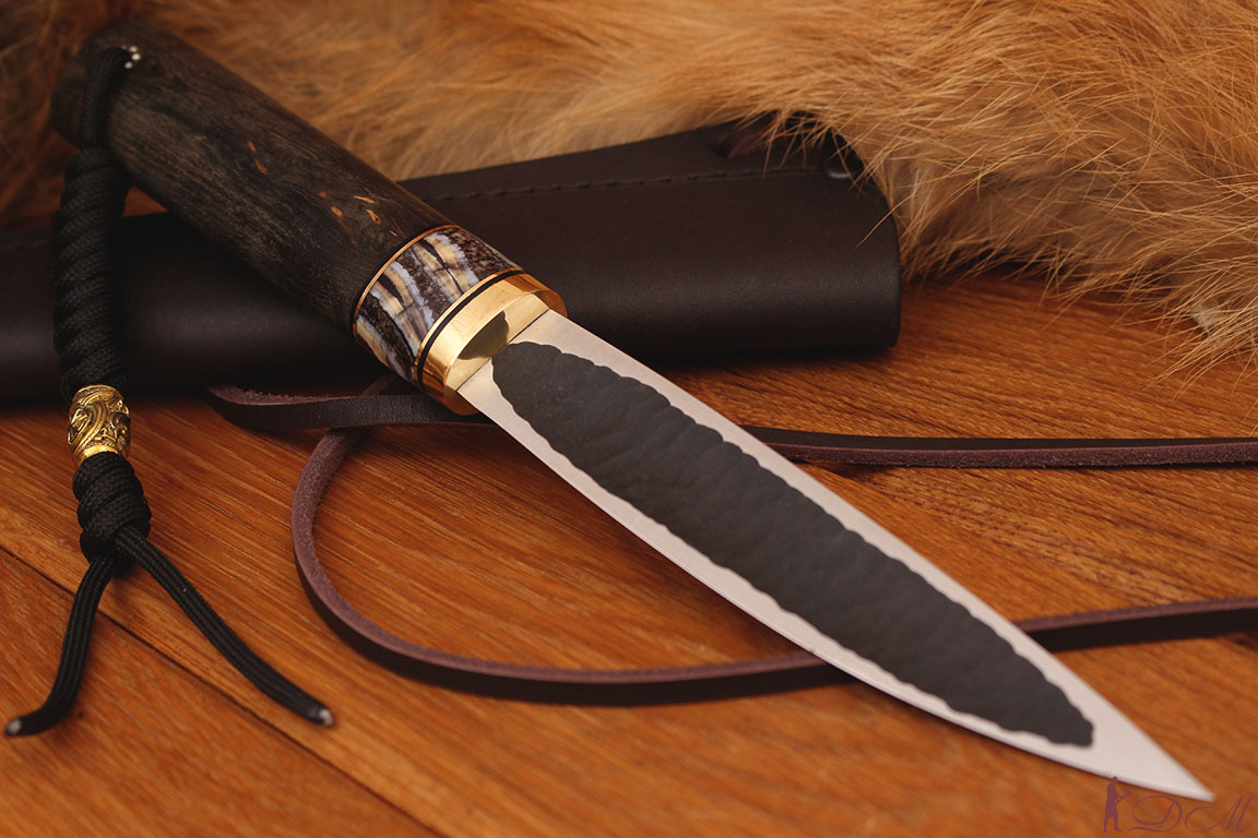 Северный нож средний "БЫHAХ"  Bohler N690, рукоять зуб мамонта, коричневая карельская береза.